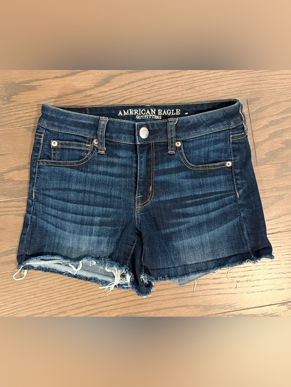 American Eagle Super Stretch Shortie Dark Wash Denim Shorts Size 4